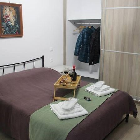Ranias'S House 2 Apartment Пирея Екстериор снимка
