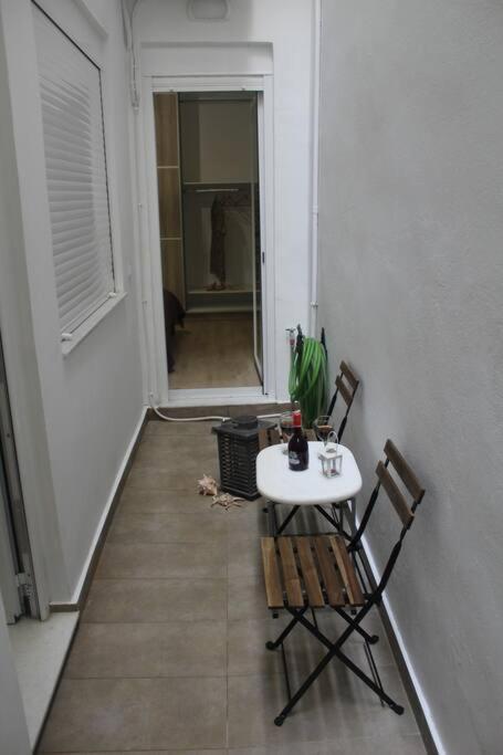 Ranias'S House 2 Apartment Пирея Екстериор снимка
