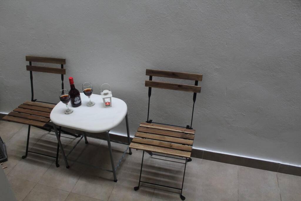 Ranias'S House 2 Apartment Пирея Екстериор снимка